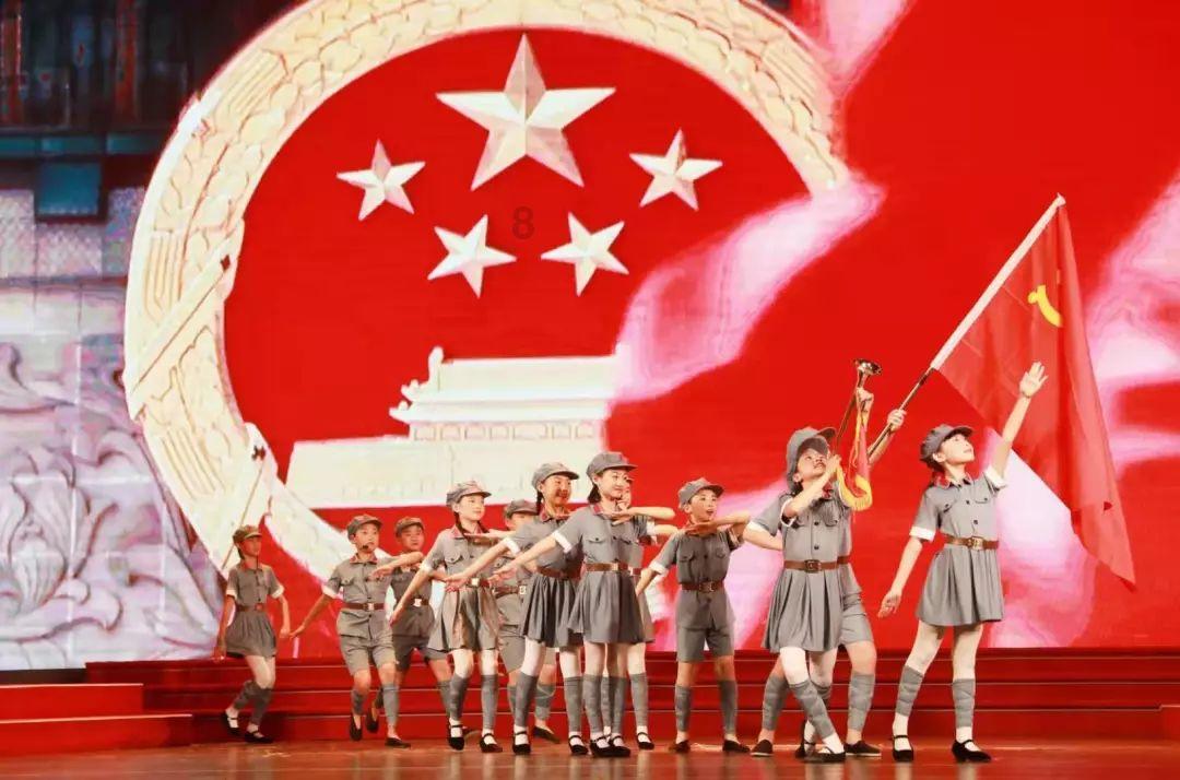 全国登记在册个体工商户1.24亿户,支撑了近3亿人就业